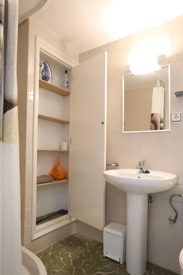 Risvall, apartamento 4 Platja d'Aro 0*,  Spagna